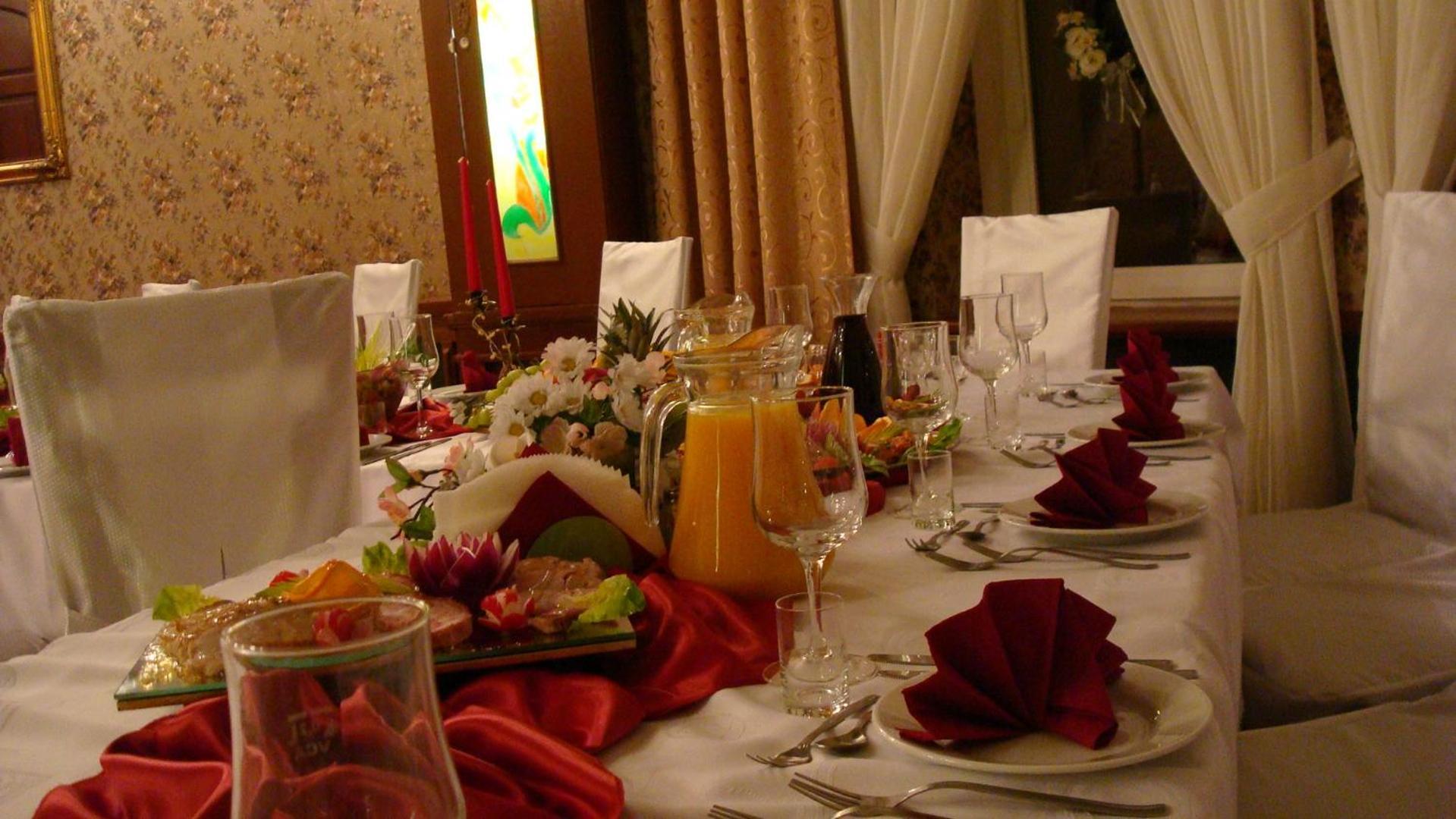 Hotel Atena Słupsk Buitenkant foto