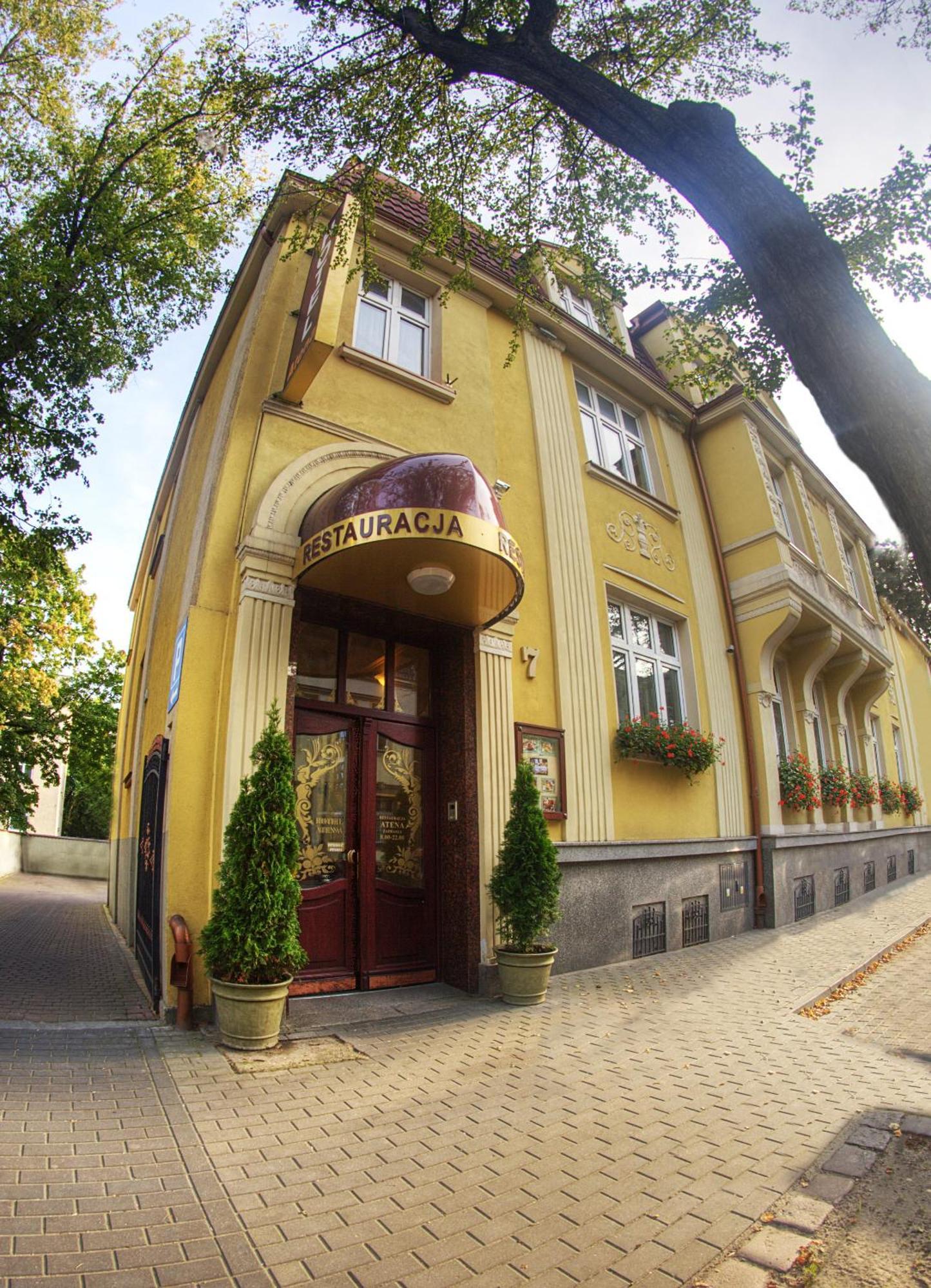 Hotel Atena Słupsk Buitenkant foto