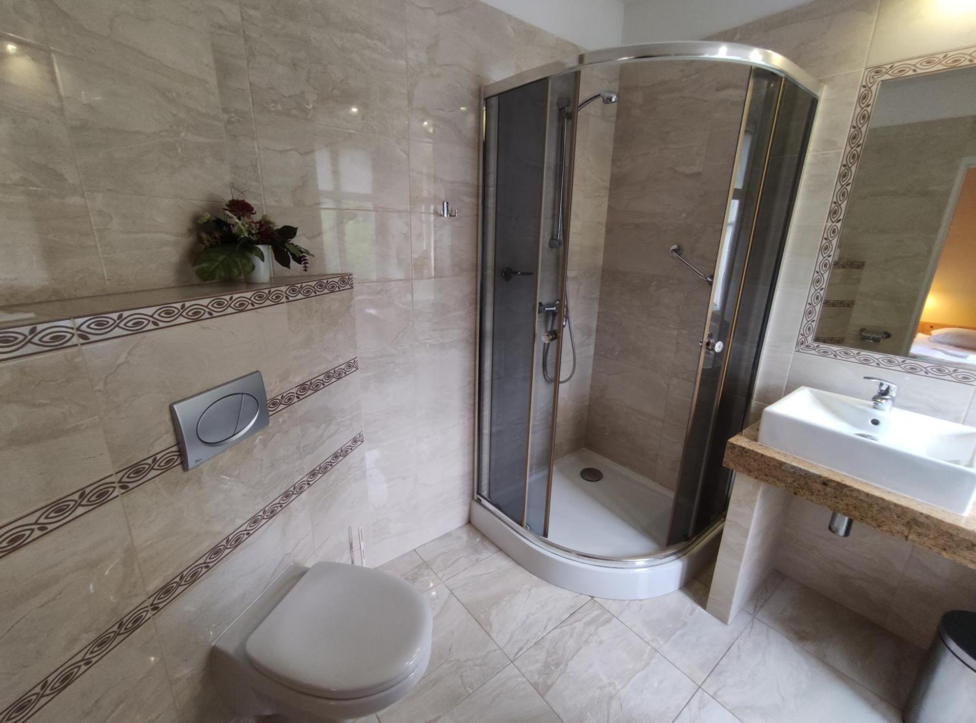 Hotel Atena Słupsk Buitenkant foto